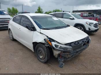  Salvage Kia Forte