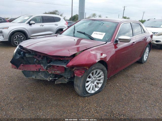 Chrysler 300 Touring Image 6