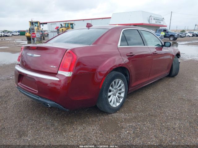 Chrysler 300 Touring Image 4