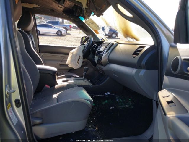 Toyota Tacoma Prerunner V6 Image 4