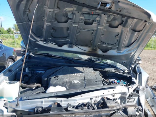 Toyota Tacoma Prerunner V6 Image 6