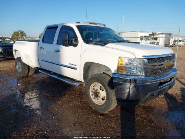  Salvage Chevrolet Silverado 3500