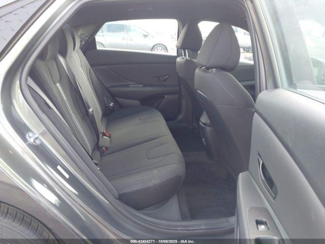 Hyundai ELANTRA Sel Sport Image 4