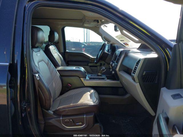 Ford F-150 Limited Image 8