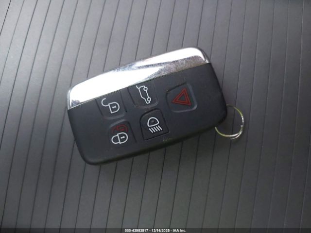 Land Rover Range Rover Evoque Pure Image 8