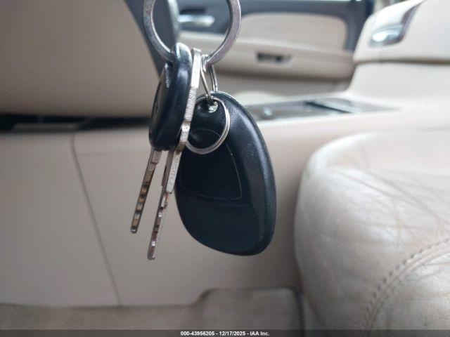 GMC Sierra 1500 Denali Image 7