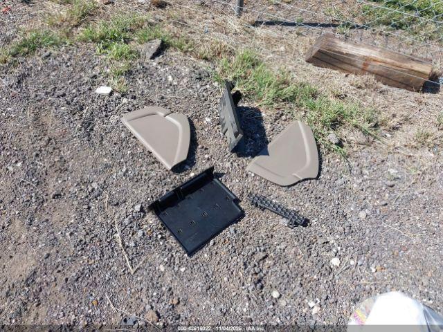 GMC Yukon Slt Image 12