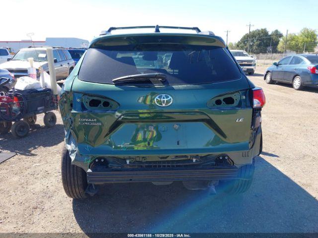 Toyota Corolla Le Image 9