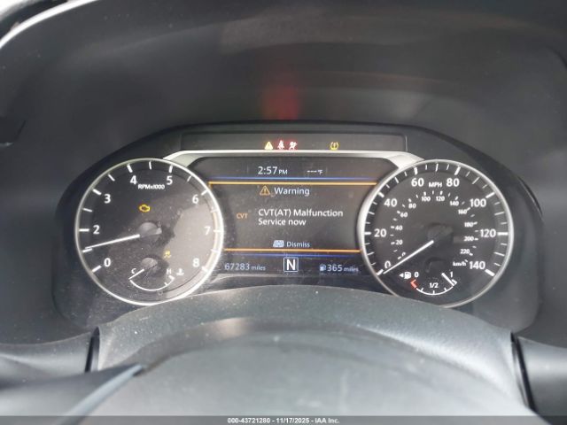 Nissan Altima 2.5 S Image 9