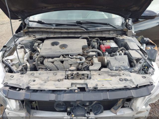 Nissan Altima 2.5 S Image 12