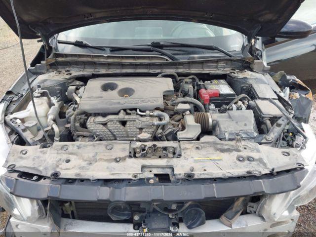 Nissan Altima 2.5 S Image 12