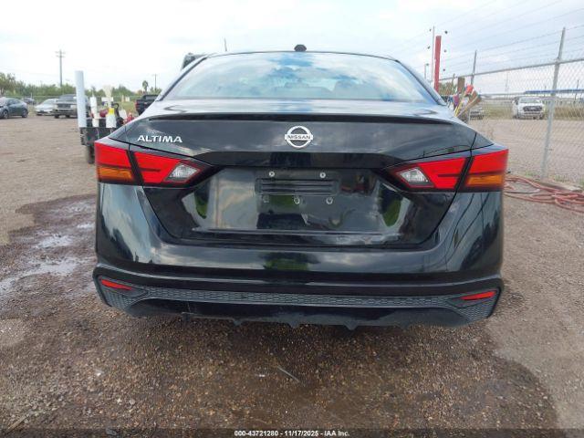 Nissan Altima 2.5 S Image 16