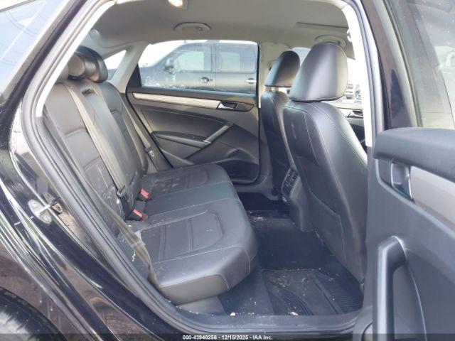 Volkswagen Passat 2.0t Se Image 6