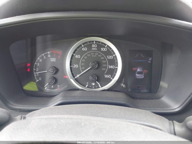 Toyota Corolla Le Image 6