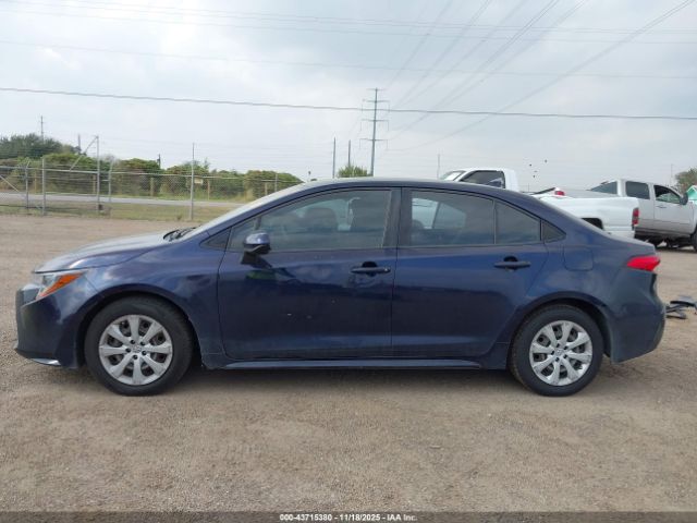 Toyota Corolla Le Image 5