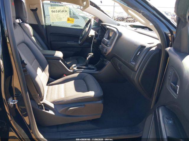 GMC Canyon 4wd  Short Box At4 - Cloth Image 12