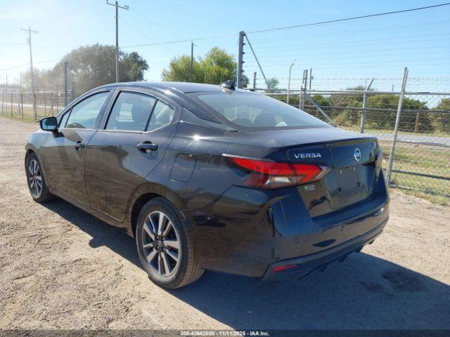Nissan Versa 1.6 Sv Xtronic Cvt Image 4