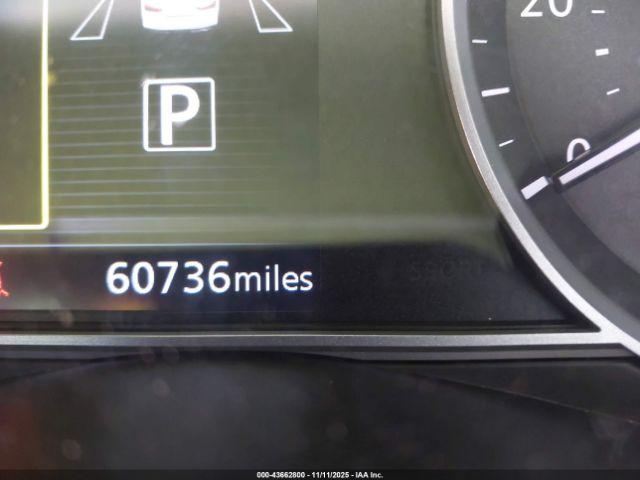 Nissan Versa 1.6 Sv Xtronic Cvt Image 16