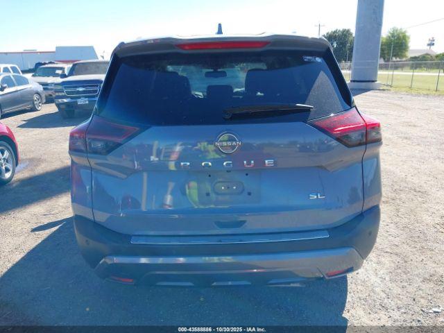 Nissan Rogue Sl Fwd Image 16