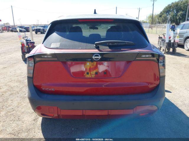 Nissan Kicks Sv Fwd Image 13