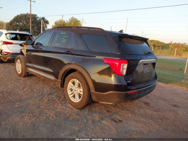 Ford Explorer Xlt Image 4