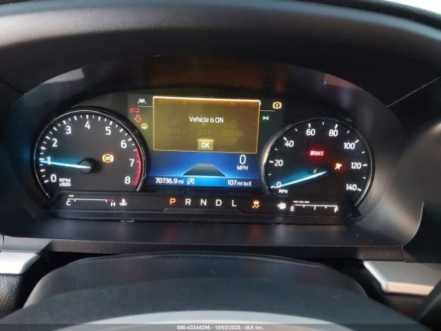 Ford Explorer Xlt Image 6