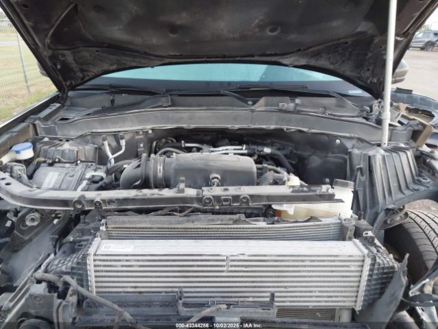 Ford Explorer Xlt Image 16