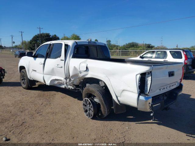 Toyota Tacoma Sr5 V6 Image 5