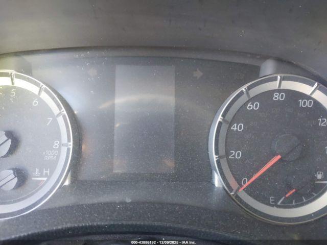 Toyota Highlander L Image 2