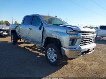  Salvage Chevrolet Silverado 2500