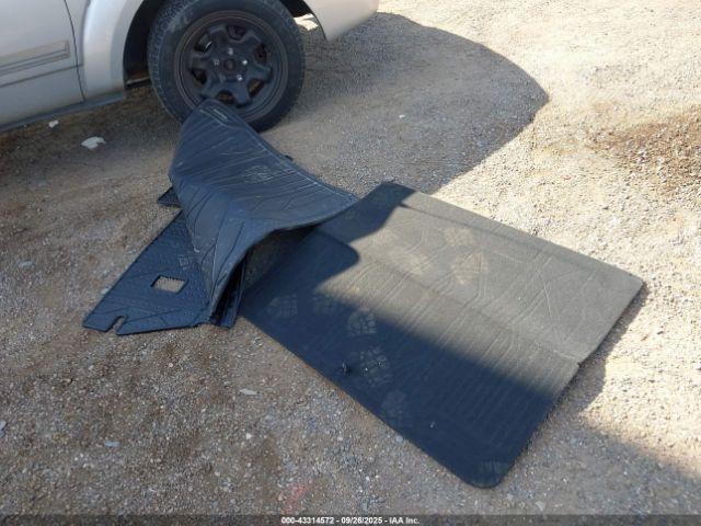 Chevrolet Equinox Fwd Ls Image 6