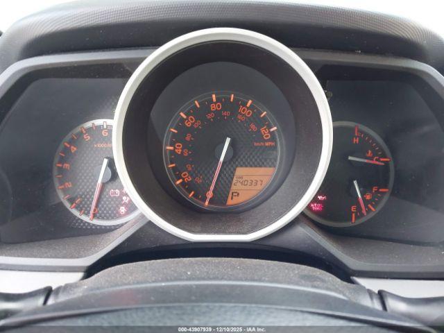 Toyota 4Runner Sr5 Image 10