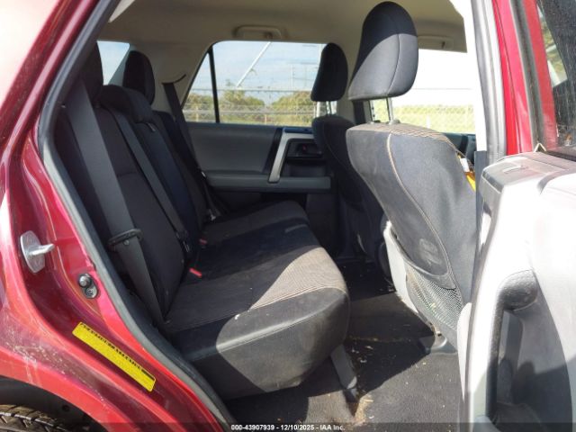 Toyota 4Runner Sr5 Image 14