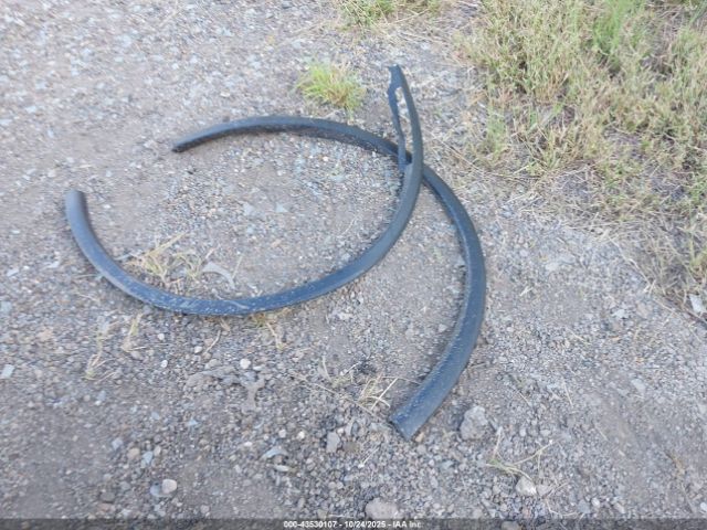 Tesla Model Y Image 15