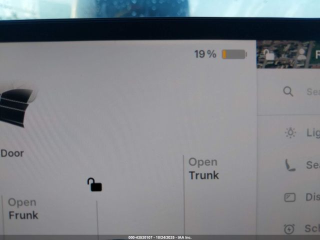 Tesla Model Y Image 3