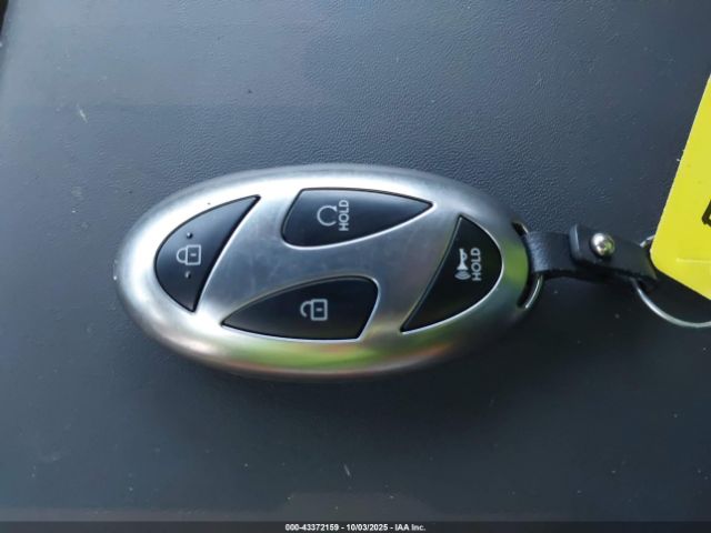 Hyundai SANTA FE Se Image 11