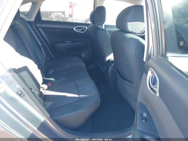 Nissan Sentra Sr Image 2