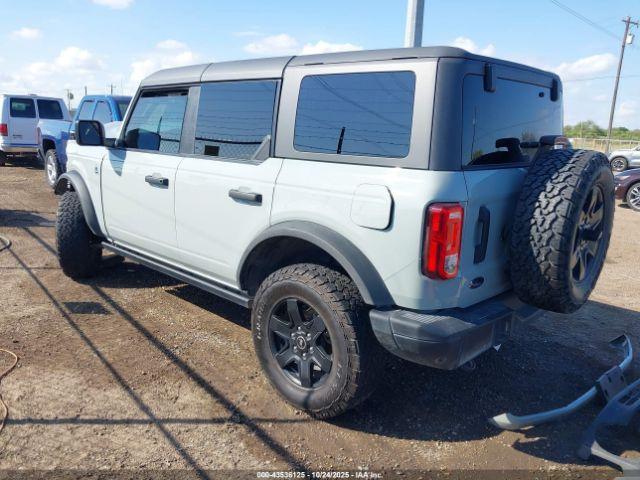 Ford Bronco Black Diamond Image 17