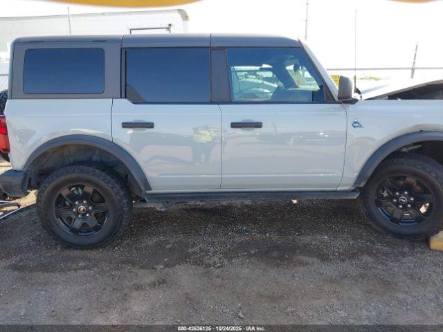 Ford Bronco Black Diamond Image 10
