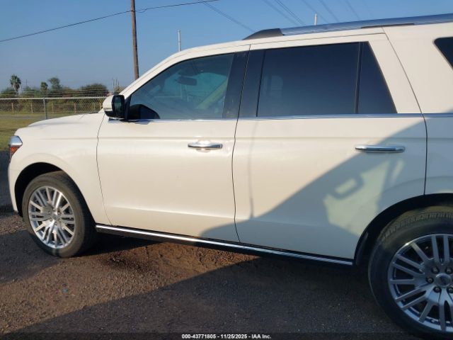 Ford Expedition Limited Image 2