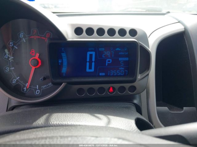 Chevrolet Sonic Lt Auto Image 8