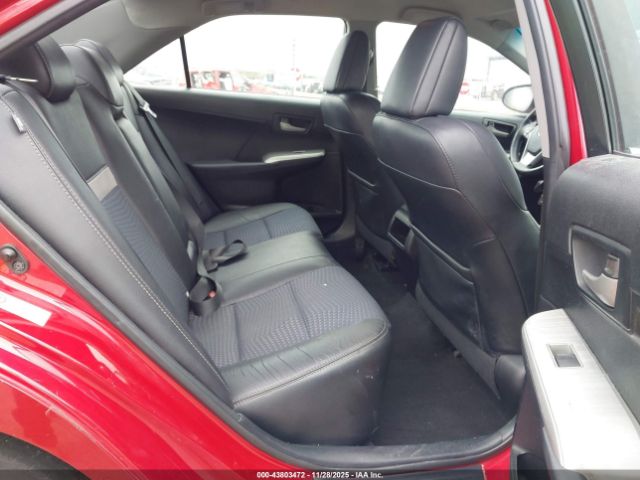 Toyota Camry Se Image 14