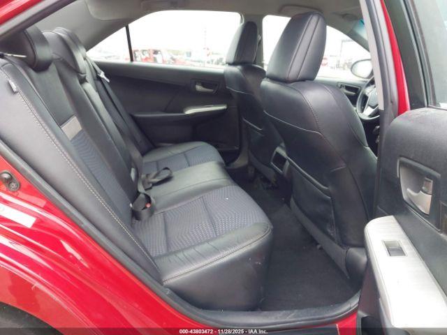 Toyota Camry Se Image 14