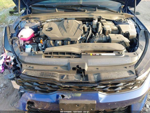 Kia K5 Gt-line Image 11