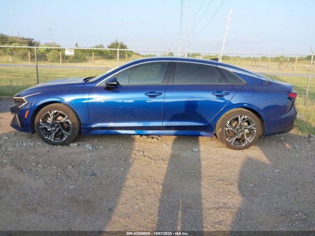 Kia K5 Gt-line Image 10