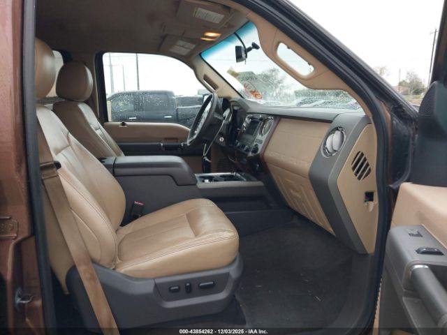 Ford F-250 Lariat Image 12