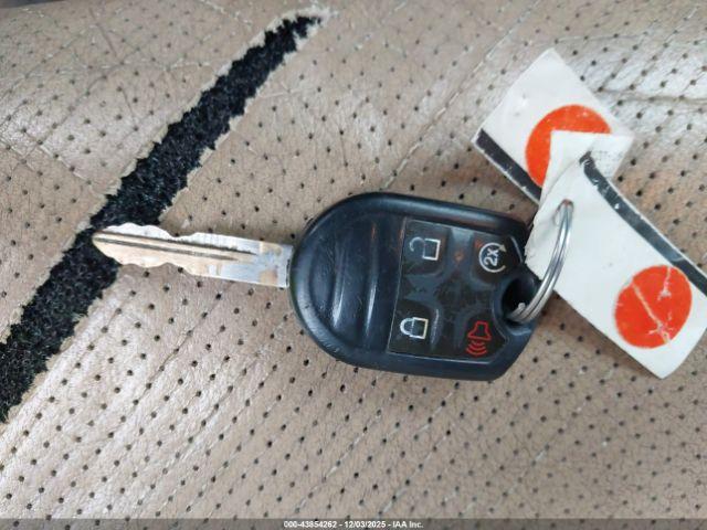 Ford F-250 Lariat Image 2