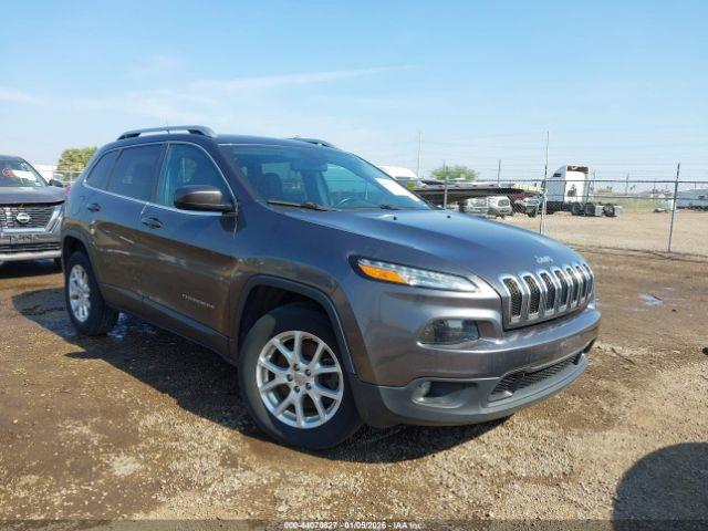  Salvage Jeep Cherokee