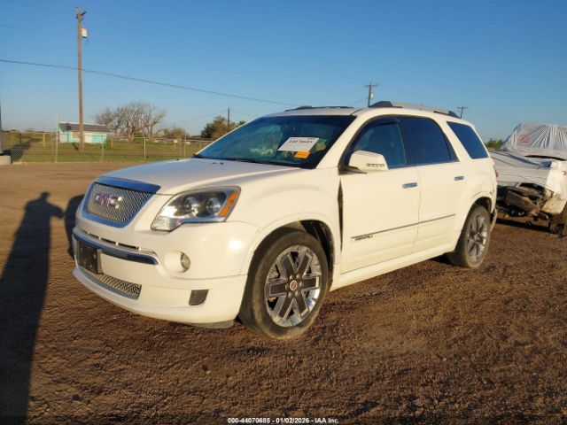 GMC Acadia Denali Image 3
