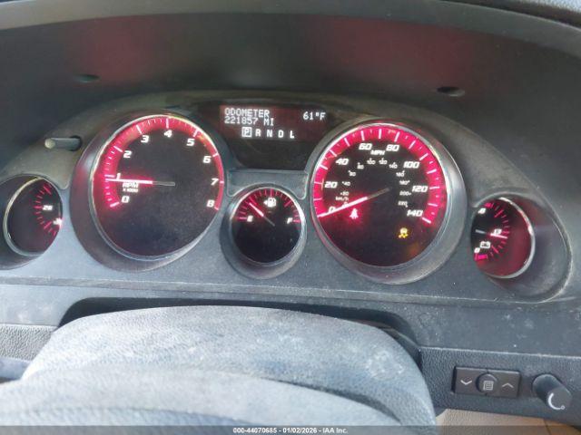 GMC Acadia Denali Image 6